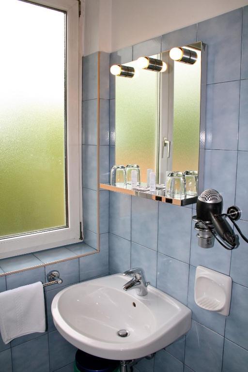 וינה Hotel Mullner מראה חיצוני תמונה